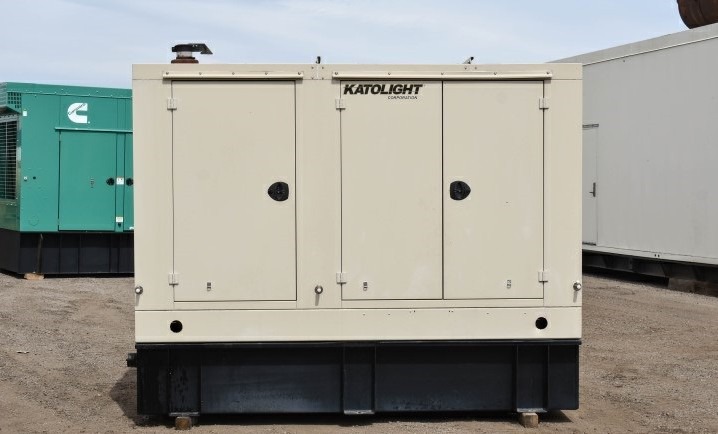 百色发电机出租-柴油发电机使用电压互感器时的注意事项