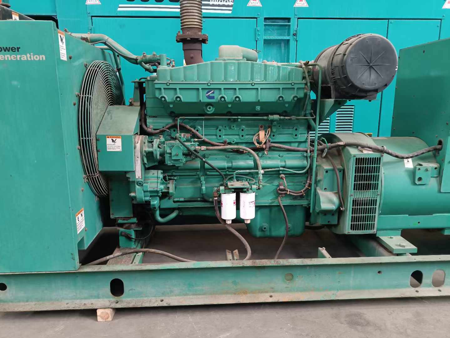 百色过载会对 600kW 柴油发电机组造成哪些损害？