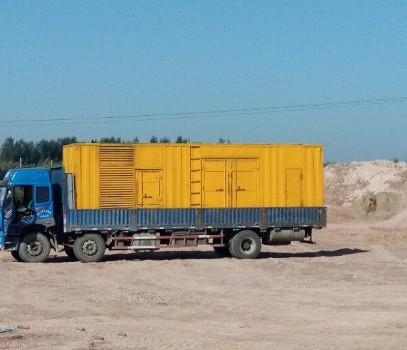 百色发电机出租如何判断柴油发电机冷却液是否需要更换？