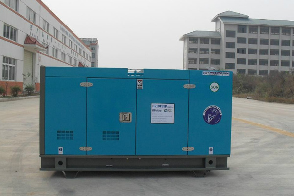 百色发电机租赁发电机组的换季保养注意事项