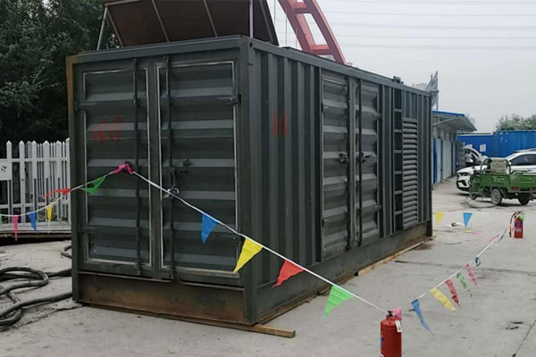 百色发电机租赁空气滤清器多久更换一次？