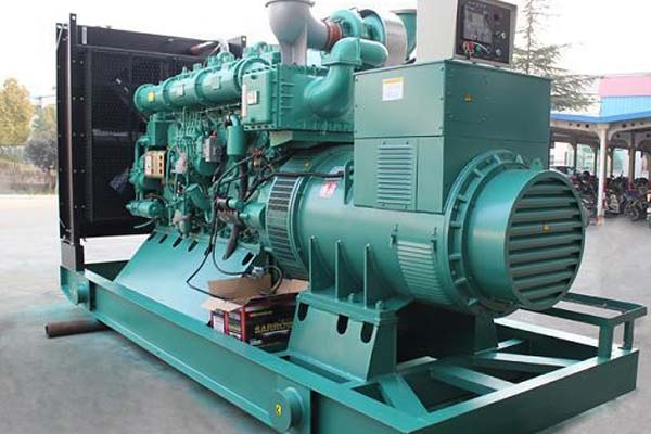 百色工厂发电机应急发电中如何优化燃油储备管理？