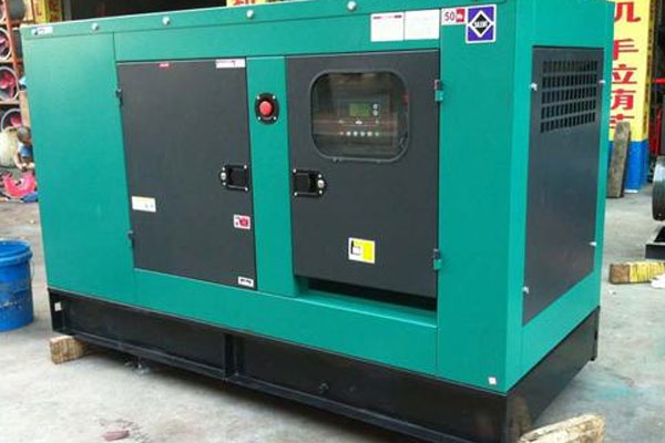 百色如何检查机油的使用时间？