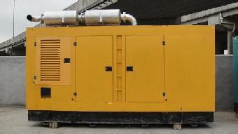 百色柴油发电机组北方使用是否需要加装加热装置？