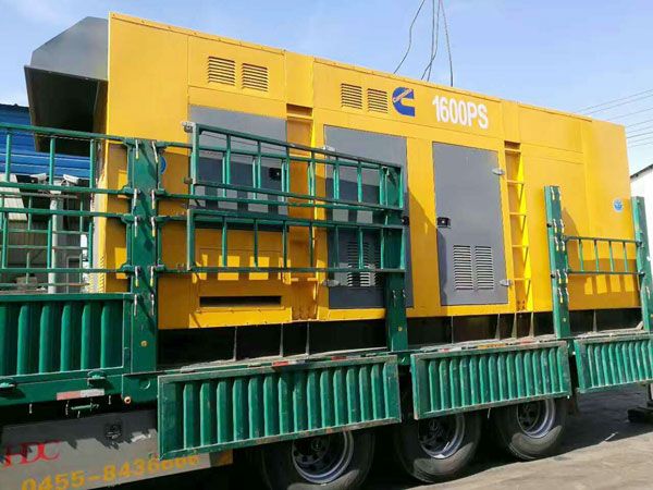 百色测量水冷式机油散热器密封件尺寸时的注意事项有哪些？